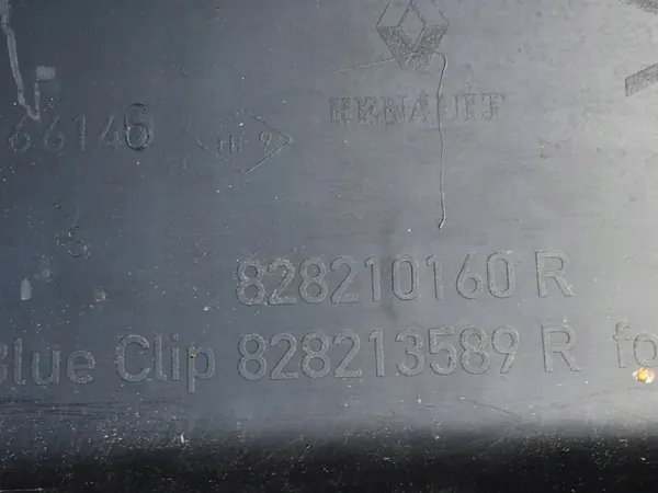 Renault OE Faixa Lateral Esquerda 828210160R - Usado image 6