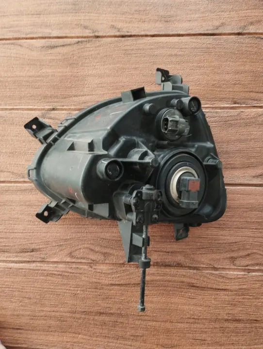 Phare Droit DRL Halogène Hyundai I20 II OEM 92207-C8700 image 4