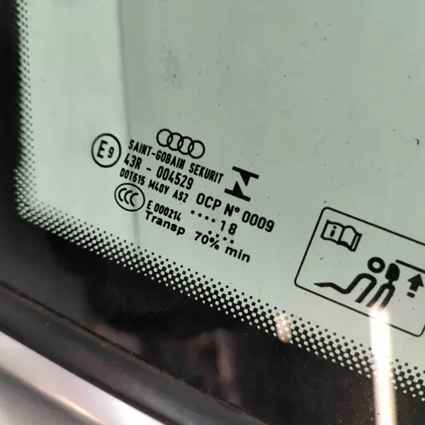 Linker Achterruit Audi Q5 FY 2018 OEM 80A845297 image 6