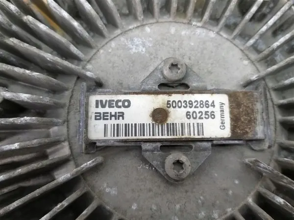 Embreagem Visco Iveco OEM 500392864 - Usado image 4
