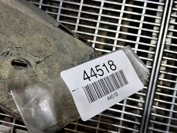 Fram hjulhus höger Ford Ranger 2015 AB392116A562AD image 2