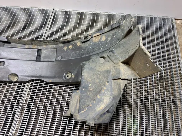 Fram hjulhus höger Ford Ranger 2015 AB392116A562AD image 7