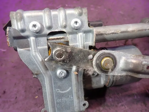 OEM Zawada-384682- Linker ruitenwissermotor SEAT Leon II image 5