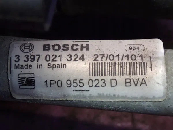 OEM Zawada-384682- Linker ruitenwissermotor SEAT Leon II image 7