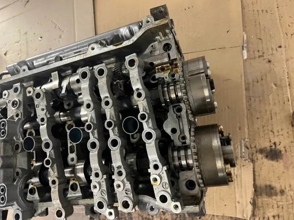 Cabeçote Toyota Auris II OEM głowica a1zr-e12u image 3