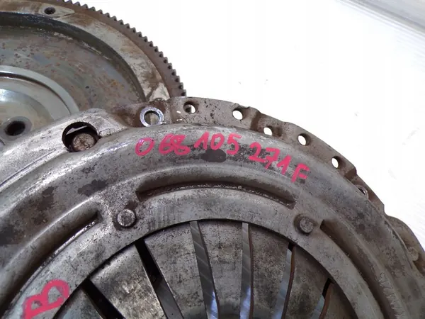 Disco de Embreagem Volkswagen New Beetle Golf IV A3 1.6 1.8 2.0 image 3