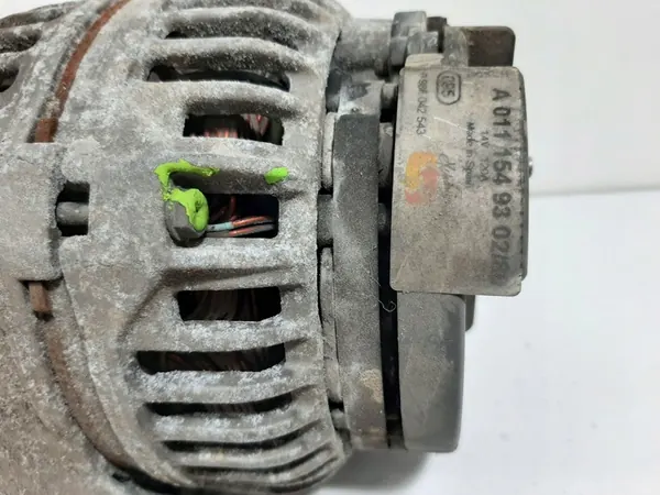 MERCEDES CL203 COUPE C180 2.0 16V Alternator Bosch 120A image 4