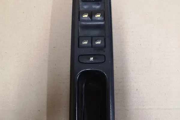Achterste linker raam bediening knop PEUGEOT 407 SW image 2