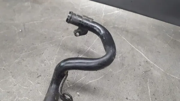 Vattenrör VW Passat B6 2.0TDI image 5