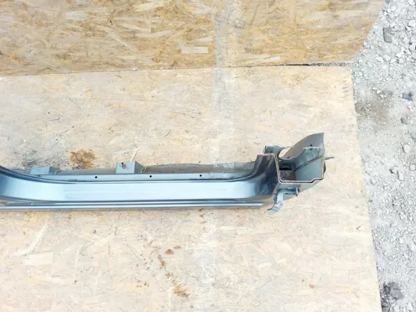 OEM 7654667564555643 Nissan Qashqai II Umbral Derecho image 5