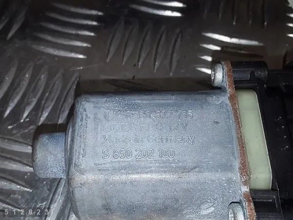 Fensterheber Audi A3 OEM 8V4837461 - Gebraucht image 7