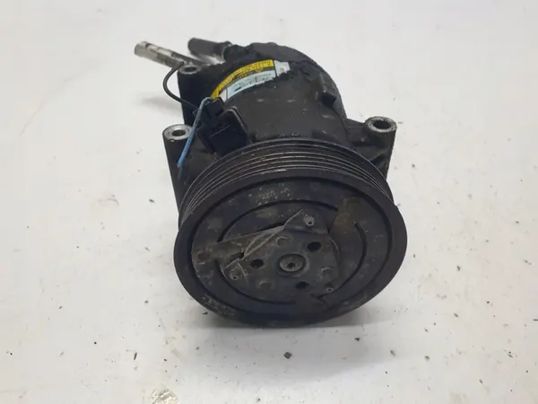 Compressore aria condizionata Renault OE 8200316164 image 3