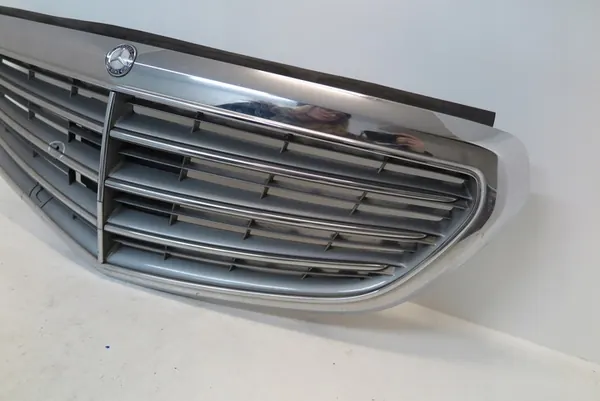 MERCEDES E W212 Front Grill A2128801383 image 2