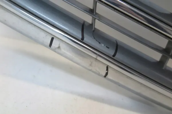 MERCEDES E W212 Front Grill A2128801383 image 5