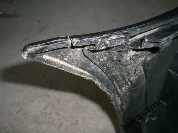 Trave paraurti posteriore E39 BMW 5 PDC OEM image 5