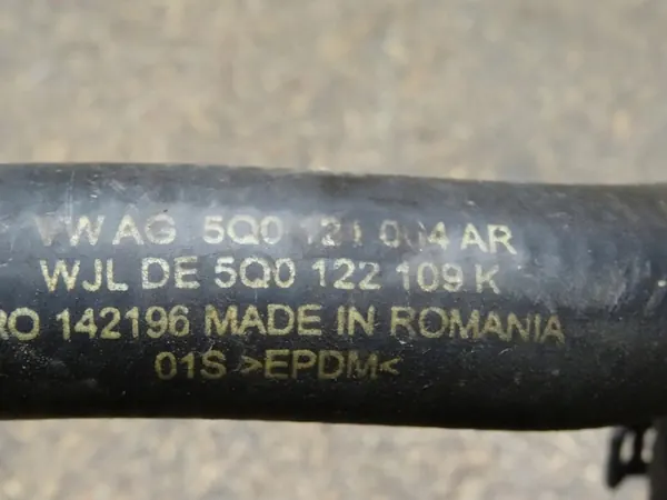 A3 8V GOLF VII LEON III 1.6 TDI Vesijohto 5Q0121064AR image 7