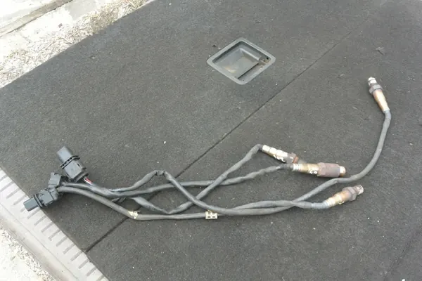 Sensor Lambda Mercedes E-Class W211 W219 E63 AMG OEM image 9