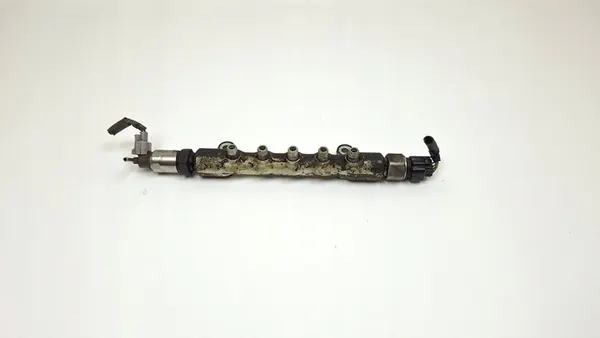 Tuyau de carburant Toyota Corolla Verso 2006 89458 image 3