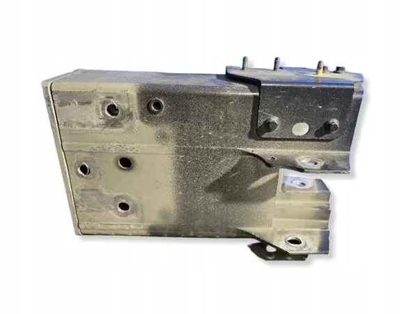 Poutre zone déformable avant droit OEM 32348982 Volvo image 6