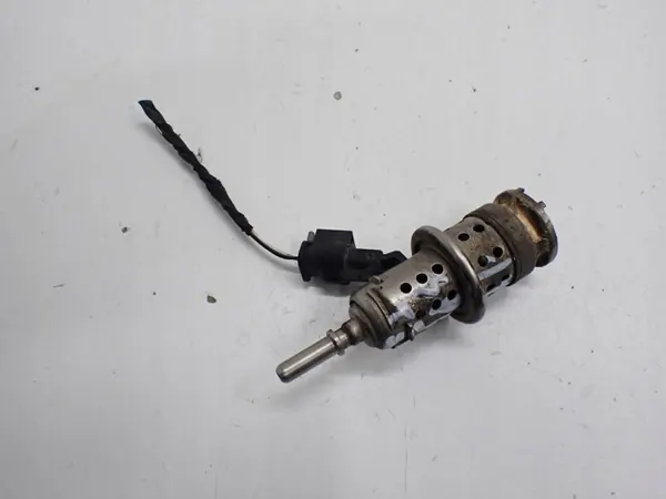 AdBlue-suutin OEM A0004900200 Mercedes Sprinterille image 2