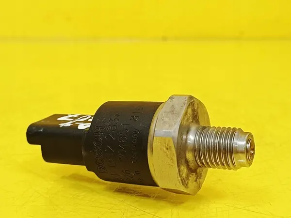 Capteur de Pression Carburant OEM DRC101111 pour Peugeot 307 2.0 HDI image 5