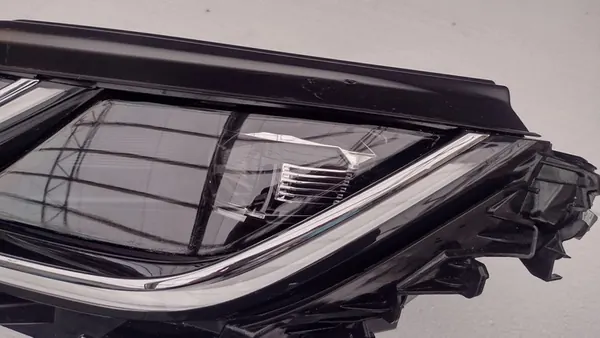 VW Arteon 3G8 Lift Vasen Etu LED Valo 3G8941113A image 5