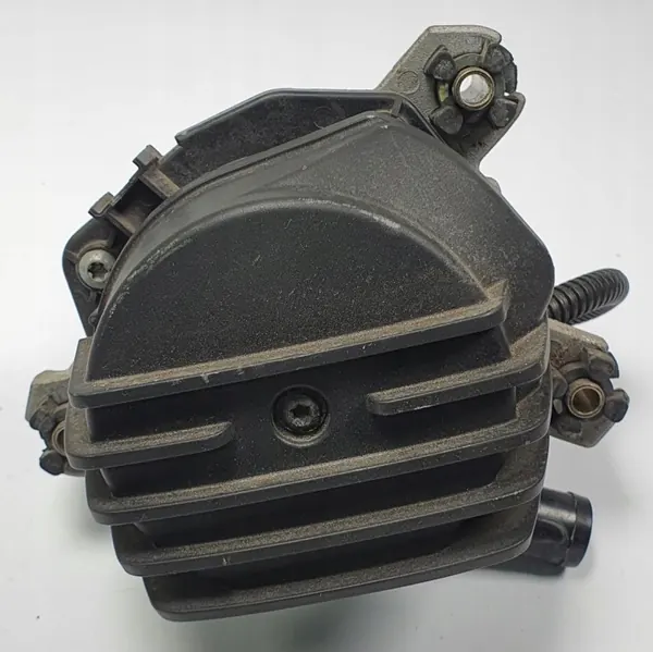 Bomba de aire secundario Porsche Cayenne 4.5 V8 OEM 7L5959253C image 4