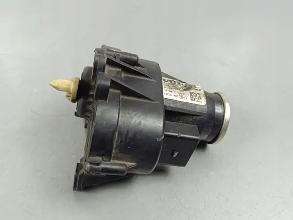 Collecteur d'échappement Volvo XC90 Pièce OEM 32293737 image 2