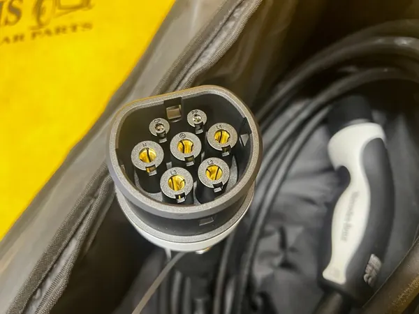 Cable de carga para Mercedes image 8