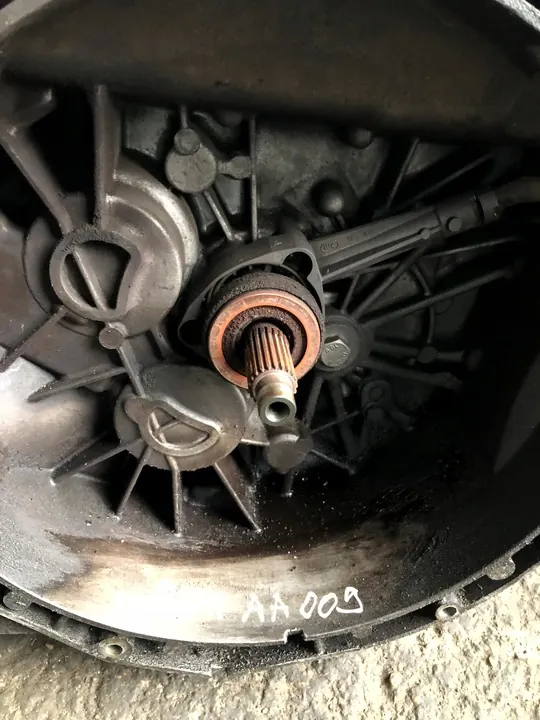 Manual Gearbox PF1AA009 Renault Master II Movano 2.2 D image 2