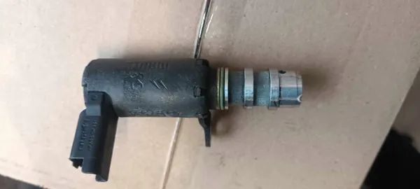 Sensor de pressão de óleo Peugeot OE 9815631580 image 3