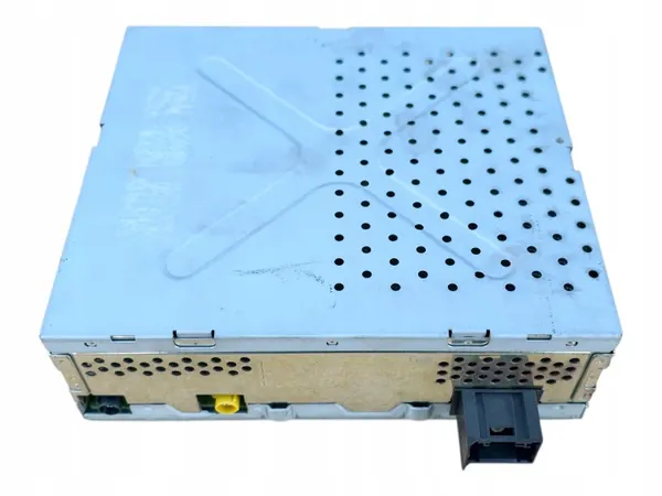 Amplificateur audio Becker Mercedes W211 OEM A2118274242 image 3
