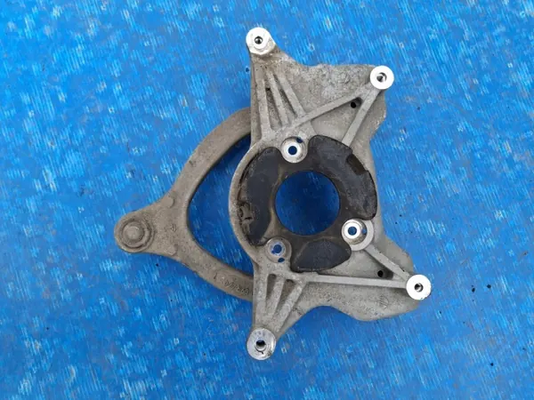 Soporte Amortiguador Delantero Izquierdo Tesla Model 3 OEM 1044032-00-C image 3