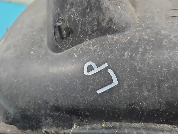 Left Front Wheel Arch Opel Corsa D image 2