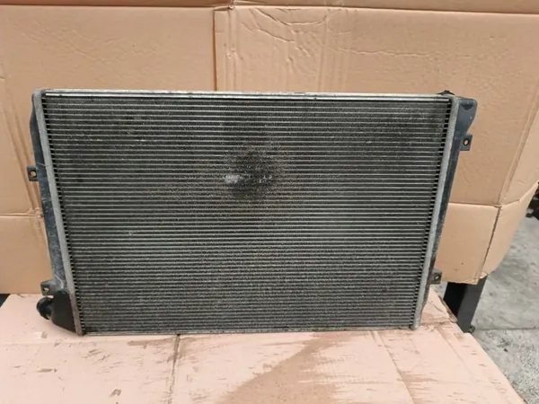 Radiador de agua VW SEAT SKODA AUDI 3C0121253R image 3