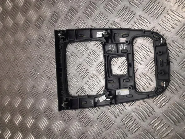 Abdeckung Mercedes-Benz GLE 2020 OEM A1676805602 image 4