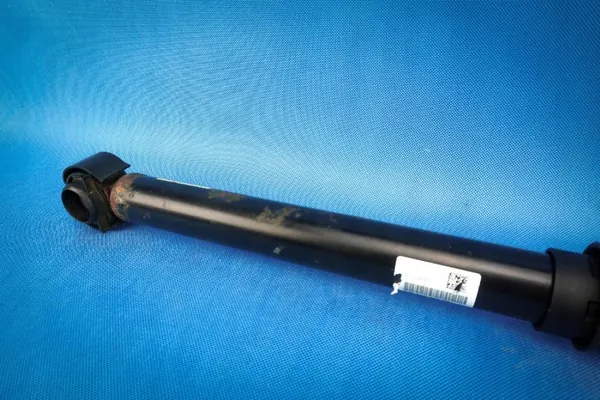 Bakstötdämpare OEM 8T0513035T för Audi A5 image 2