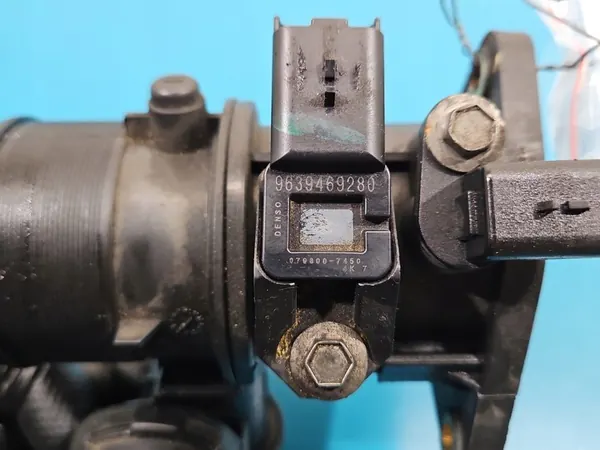 Corpo de borboleta Citroen C5 II X7 2.0 HDI 9660110780 image 3