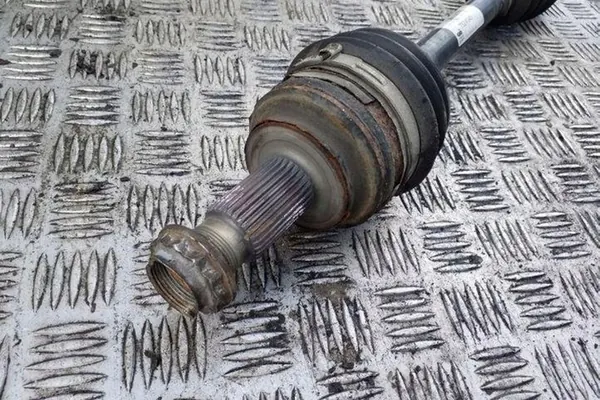 Vänster framaxel BMW X3 (E83) 3.0L Diesel image 4