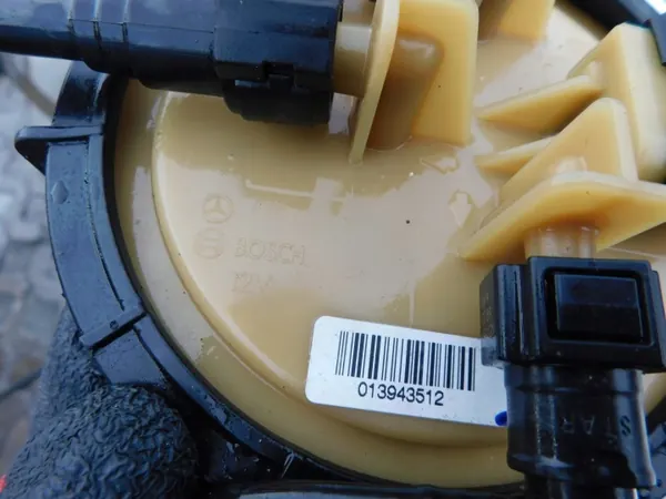 Polttoainepumppu OEM 013943512 Mercedes Sprinter 906:lle image 4