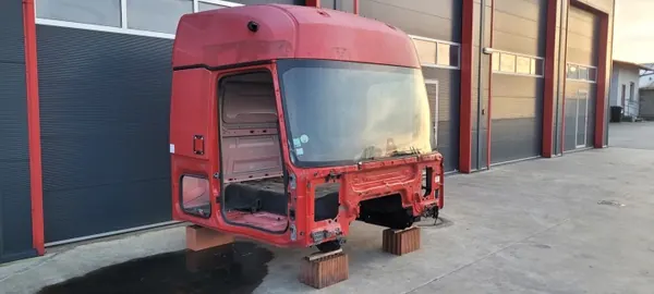 Cabine Renault Gama T Range C K Euro 6 - OEM image 3