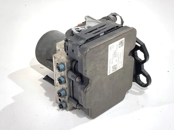 ABS-pomp OEM 4M6614517AD voor Audi Q8 3.0 286PK image 3