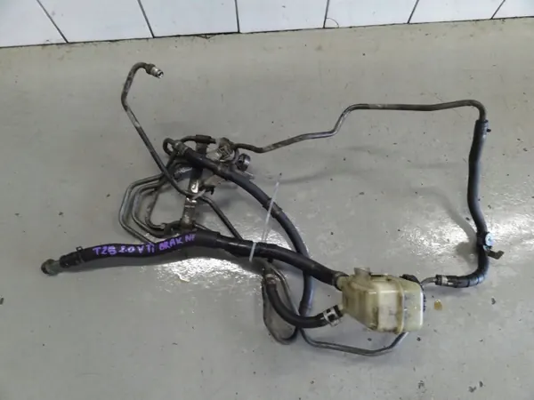 Réservoir direction assistée Toyota OEM OKL11826 image 2