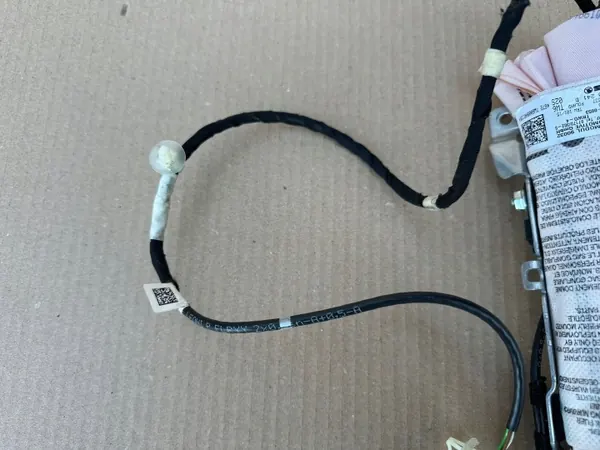 Airbag lateral esquerdo OEM 6V0880241D Skoda Fabia III image 3