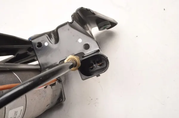 BMW I4 G26 Federungskompressor OEM 6894450 image 5