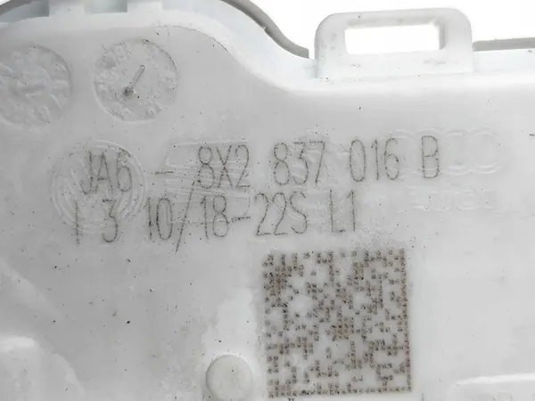 Audi A4 Framdörrslås Höger 2018 8X2837016B image 7