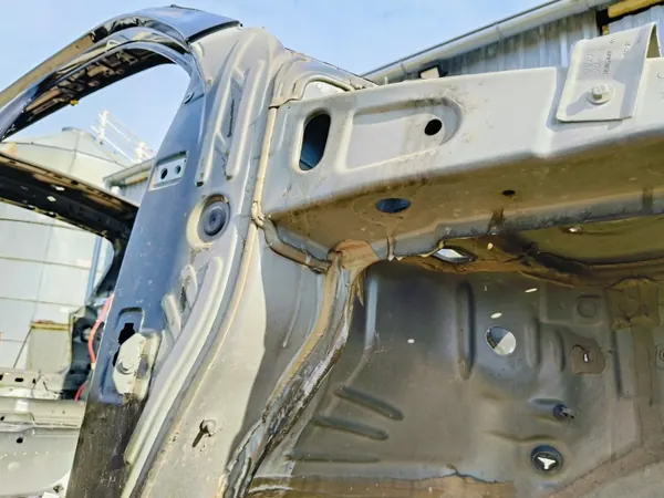 OEM 002 TIGUAN 26/04 Oikea Etulokasuoja LC9X image 5