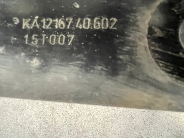 Mercedes Actros Kabinenkipphalterung OEM A9613102258 image 6