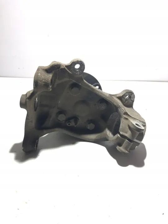 BMW Etupyörän navan OEM 31216753461 - Käytetty image 3