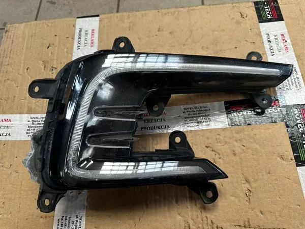 OEM 10181010000 DRL LED Halogéneo Dianteiro Esquerdo VW Passat image 2